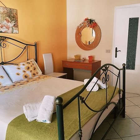Il Geraneo Bed and Breakfast Agropoli Exteriör bild